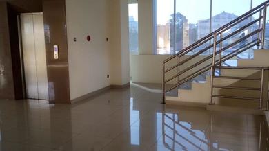 Sewa Gedung Kantor Brand New Cocok untuk Usaha Lokasi Strategis di Cikini, Jakarta Pusat