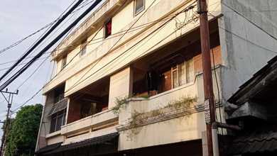 Rumah Tinggal dan Kost2an  Petukangan Utara Pesanggrahan Jakarta Selatan
