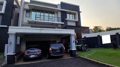 Dijual rumah Eksklusif di Raffles Hills, Jakarta Timur - LT 568m²