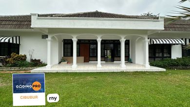 Hunian Elegan di Cibubur, Jakarta Timur, 4 Kamar Tidur, LT 1300m²
