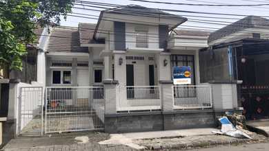 Rumah Dijual di Cibubur, Bekasi, LB 110m², Harga Terbaik!