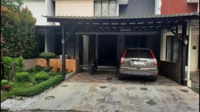 Dijual Rumah Strategis di Citra Grand, Jakarta Timur - LT 120m²