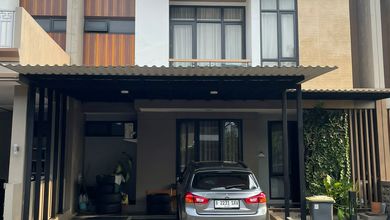Rumah Elegan di Cibubur, Bekasi,  KT, LT 153m²