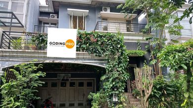 Hunian Mewah di Cibubur, Jakarta Timur, 4 KT, LT 200m²
