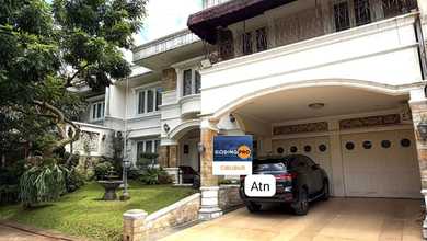 For Sale rumah Premium di Cibubur, Jakarta Timur - LT 300m²