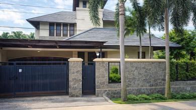 Rumah Area Luxury Cibubur, Jakarta Timur - Harga Terbaik 8,5 Miliar