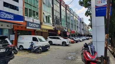 Ruko 3 Lantai Komersial Strategis di Grand Pasar Minggu, Jakarta Selatan