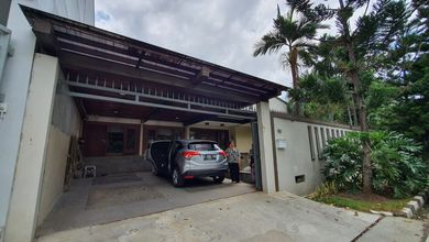 Rumah Elite di Kawasan Pulomas, Jakarta Timur, LB 350m², Harga 8 Miliar