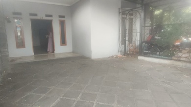 Rumah Sewa Nyaman Lokasi Buah Batu, Bandung, LB 220m²