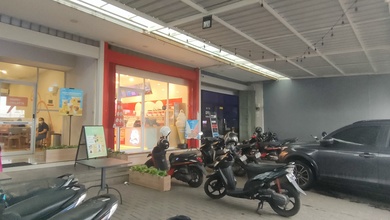 3 Ruko Aktif Dekat Stt Telkom 