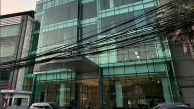 GEDUNG PERKANTORAN KEBAYORAN BARU 