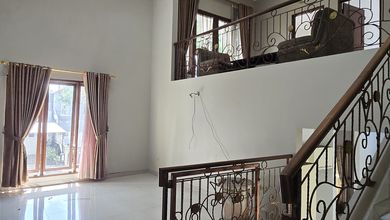 For Sale rumah Eksklusif di BSD Puspita Loka, Tangerang - LT 300m²