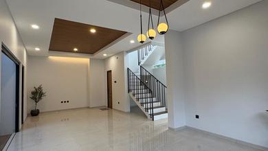 Kesempatan Eksklusif, rumah Mewah di BSD Kencana Loka, Tangerang, LB 190m²