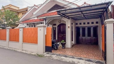 Hunian Mewah di Kawasan Cinere, Depok, LB 180m², Harga 2,9 Miliar