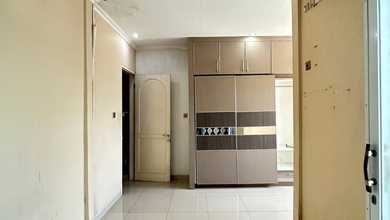 Dijual Rumah Nyaman di Kota Wisata, Bogor - LT 119m²