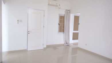 Rumah Area Premium Kota Wisata, Bogor - Harga Menarik 4,35 Miliar