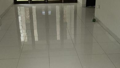 Rumah Area Luxury Graha Raya Bintaro, Tangerang Selatan - Harga Menarik 2,55 Miliar