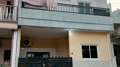 Rumah Siap Huni di Area Rungkut, Surabaya, LT 72m²