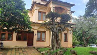 Rumah Sewa Murah Lokasi BSD City, Tangerang, LB 300m²