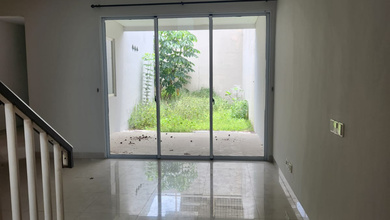 Rumah Sewa Nyaman Lokasi BSD, Tangerang Selatan, LB 132m²