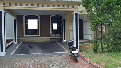 Jual Rumah Nyaman di Serpong, Tangerang Selatan - LT 200m²