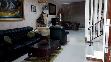 Rumah Dijual di Harapan Indah, Bekasi, LB 220m², Harga Kompetitif!