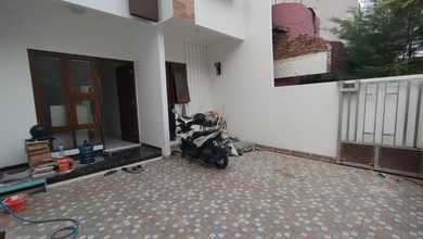 Hunian Idaman di Pondok Bambu, Jakarta Timur, 4 KT, Harga 2,35 Miliar