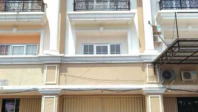 Di Sewa Ruko di Harapan Indah Mulai Dari 105Jt/Tahun Nego