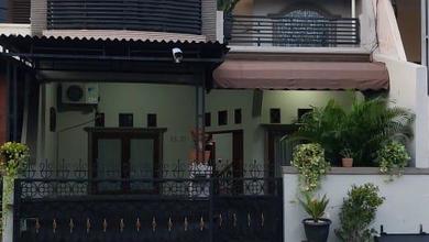 Kesempatan Rumah di Bekasi Barat, Bekasi, LB 119m², Harga 1,2 Miliar