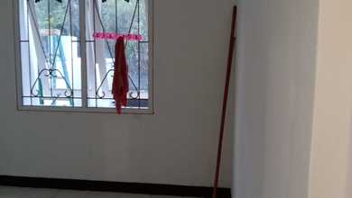 Dikontrakkan Rumah Murah di Harapan Indah, Bekasi, LT 90m²