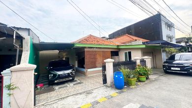 Hunian Elegan di Tanjung Priok, Jakarta Utara, 5 KT, LT 275m²