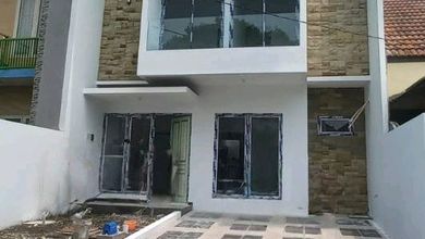 Rumah Siap Pakai di Area Citraland, Surabaya, LT 120m²
