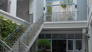 Kesempatan Eksklusif, rumah Prestisius di Semarang Tengah, Semarang, LB 450m²