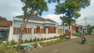 Properti Siap Huni di Area Warudoyong, Sukabumi, LT 400m²