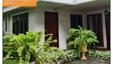 Rumah Prestisius di Kawasan Kebayoran Baru, Jakarta Selatan, LB 550m², Harga 19 Miliar