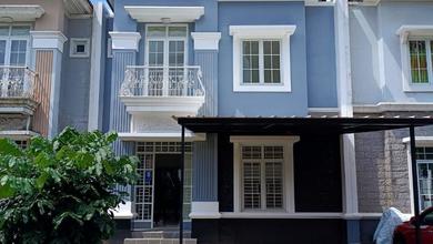 Rumah Mewah di Gading Serpong IL Lago, Tangerang, 3 KT, LT 136m²