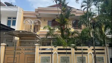 Rumah Mewah di Kawasan Cengkareng, Jakarta Barat, LB 200m², Harga 6 Miliar