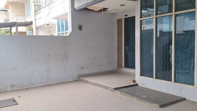 Disewakan Rumah Terjangkau di Cakung, Jakarta Timur, LT 135m²