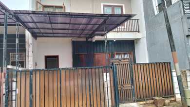 Rumah Dijual di Cakung, Jakarta Timur, LB 100m², Harga Terbaik!