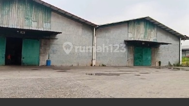 Gudang Besar Jatake bisa Kontainer40ft Cocok untuk Pengusaha