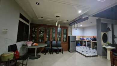 Hunian Prestisius di Kawasan Tebet, Jakarta Selatan, LB 230m², Harga 6,6 Miliar