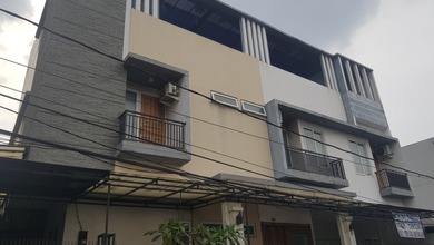 Penawaran Langka, rumah Mewah di Kemayoran, Jakarta Pusat, LB 600m²