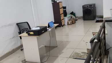 Ruko 3 Lantai Hadap Timur di Kalideres, Jakarta Barat