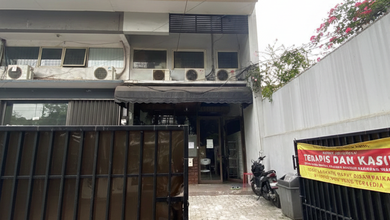 Ruko 3.5 Lantai Siap Pakai SHM PBB Lengkap di Gandaria, Jaksel
