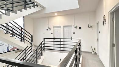 Kost Modern Klasik 21 Kamar Full Furnished Legalitas SHM