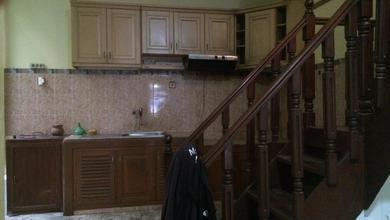 Rumah Dijual di Kelapa Dua, Tangerang, LB 96m², Harga Kompetitif!