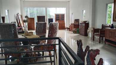 Ruang Usaha Siap Pakai dengan Luas Tanah 120M2 di Kemang, Jaksel