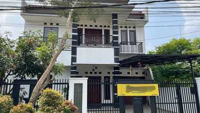 Rumah Prestisius di Kawasan Taman Yasmin, Bogor, LB 300m², Harga 2,7 Miliar