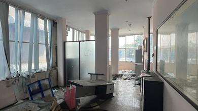 Gedung Perkantoran di Gunung Sahari Jakpus