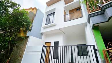 Kesempatan Rumah di Pondok Ungu, Bekasi, LB 71m², Harga 585 Juta